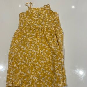 Short yellow dress